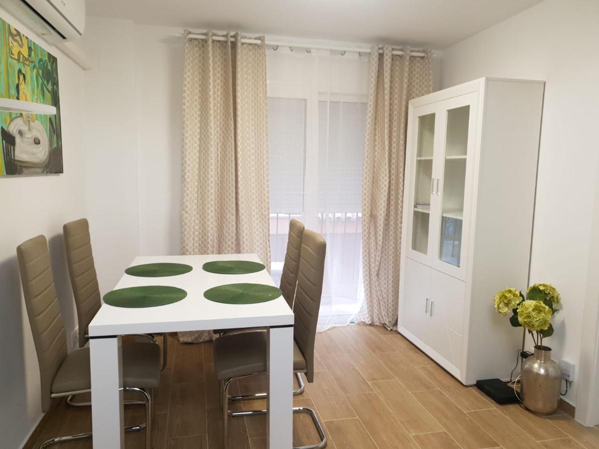 Apartamento Delux Benidorm Apartment ภายนอก รูปภาพ