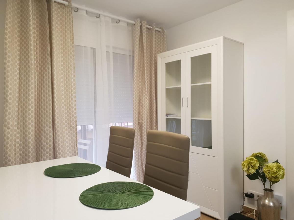Apartamento Delux Benidorm Apartment ภายนอก รูปภาพ