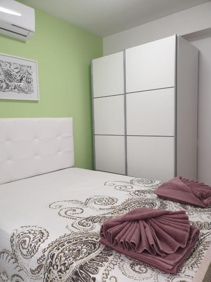 Apartamento Delux Benidorm Apartment ภายนอก รูปภาพ